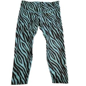 Nike zebra‎ print active athletic workout leggings plus size 1X new!